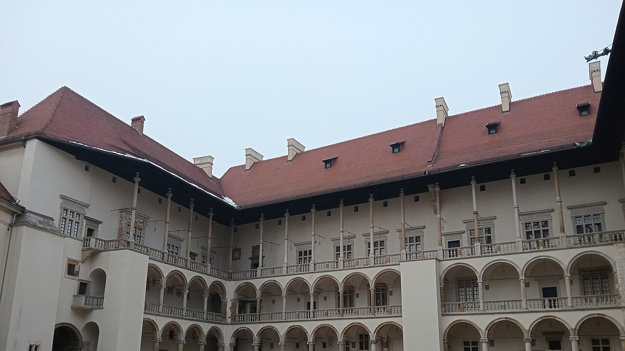 Dziedziniec arkadowy Zamku Królewskiego na Wawelu